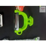 Duplapengés zöldséghámozó- és julennevágó